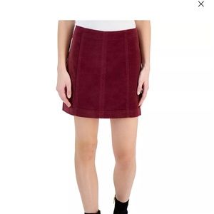 Burgundy solid unlined velvet seemed mini skirt